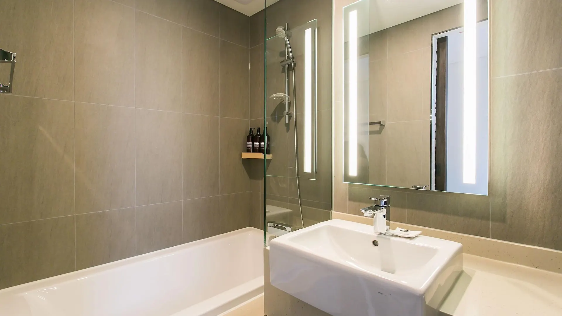 H Avenue Hotel Dongdaemun Sungshin Seul 2*,